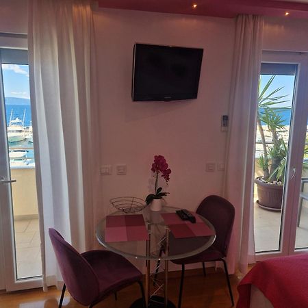 Villa Grgo Apartments Tučepi Buitenkant foto
