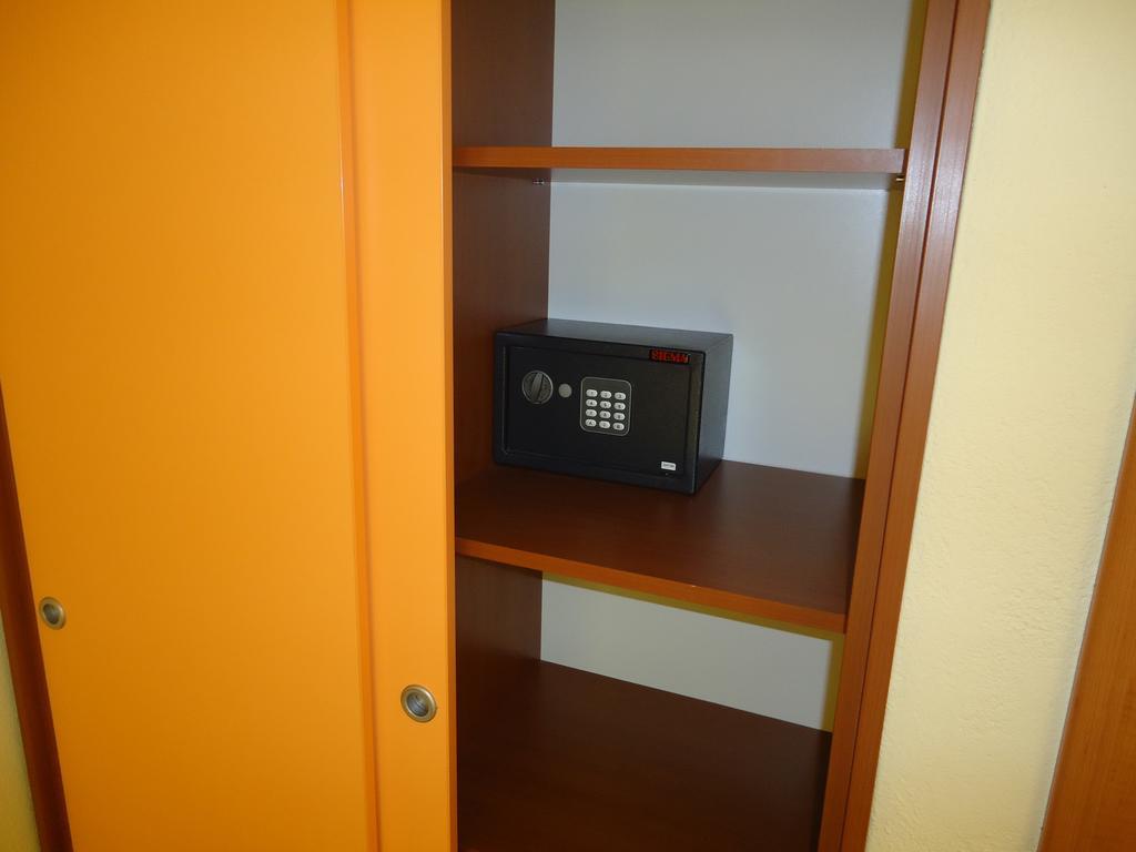 Villa Grgo Apartments Tučepi Kamer foto