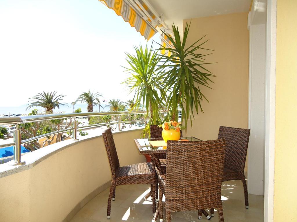 Villa Grgo Apartments Tučepi Kamer foto