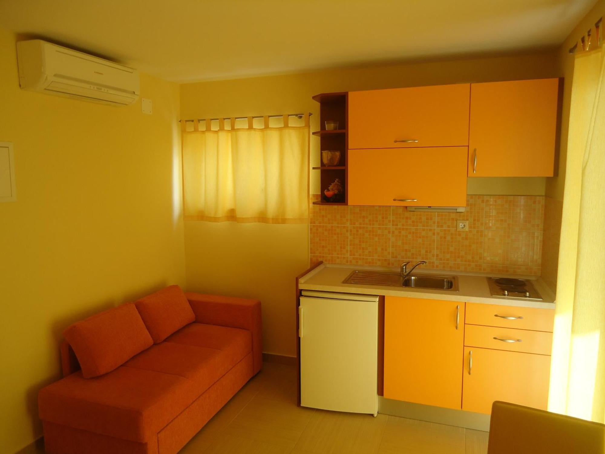 Villa Grgo Apartments Tučepi Buitenkant foto